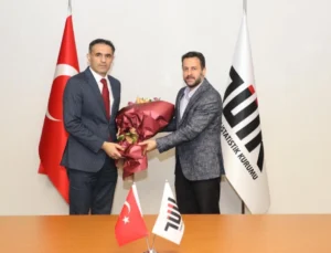 Tüi̇k’te Görev Değişimi Tamamlandı