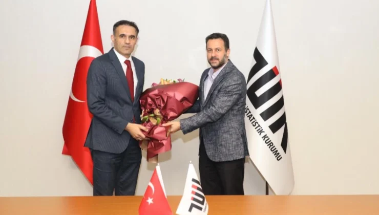 Tüi̇k’te Görev Değişimi Tamamlandı