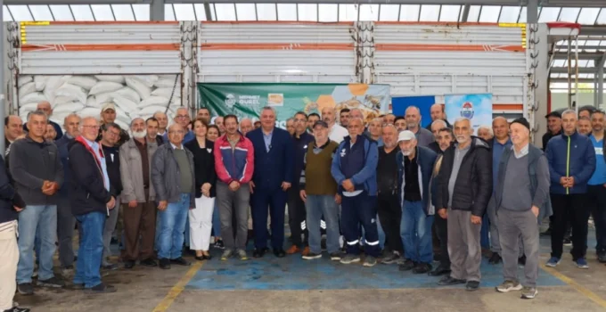 Yalovalı Arıcılara Belediyeden Besi Desteği