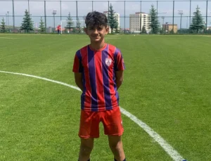 Yeşil Artvinsporlu Miraç, U14 Millilerin İspanya Kadrosunda