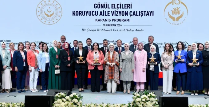 11 Bin 22 Çocuk Aile Şefkatiyle Büyüyor