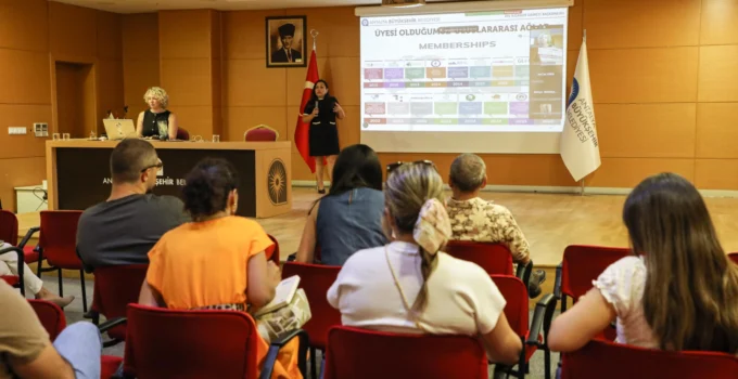 Antalya'Da Geleceğe Yönelik Yol Haritası Değerlendirildi