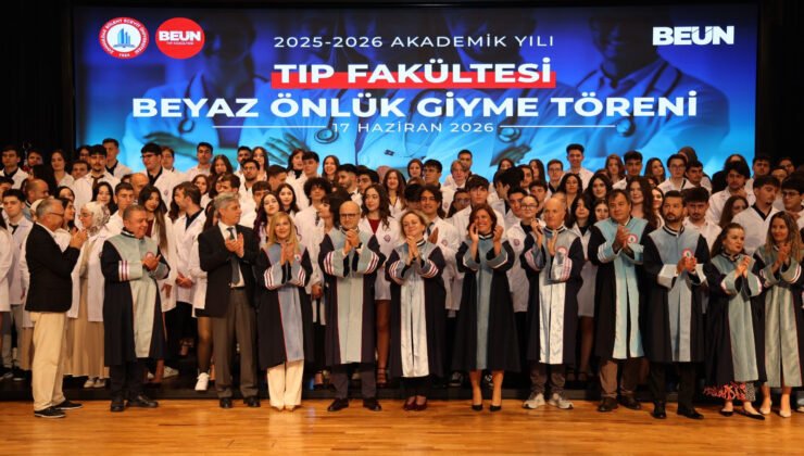 BEUN’da Geleceğin Hekimleri Beyaz Önlüklerini Giydi