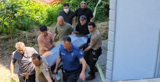 Mesaiye gitmeyen sağlık çalışanı evinde ölü bulundu