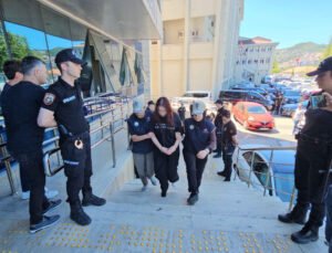 Zonguldak’ta Örgüt Operasyonu: Adliyeye Sevk Edilen 4 Öğrenciden 3’ü Tutuklandı