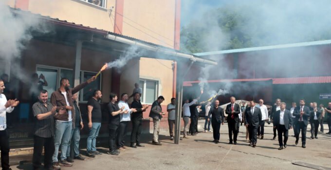 Yeşil ve ekibi oyların tamamını aldı