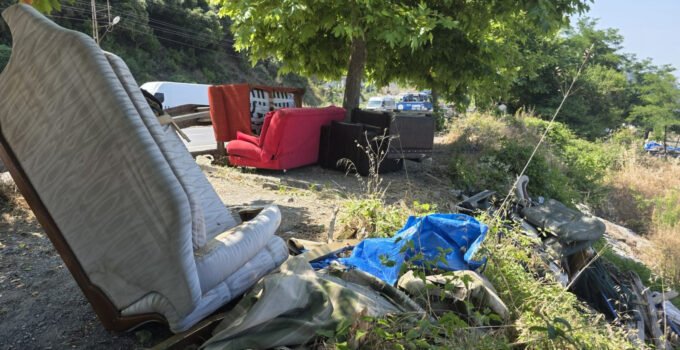 Plajdaki çadır ve barakalar kaldırıldı