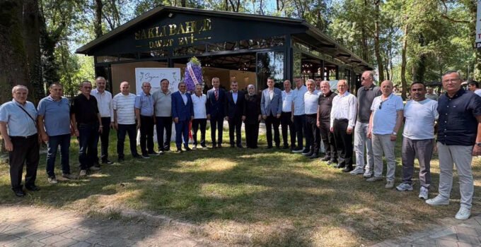 AK Parti Milletvekili Çolakoğlu, Çaycuma’da düğün törenine katıldı