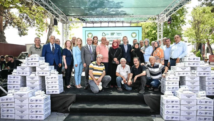Balıkesir’de Arıcılara Yüzde 100 Hibeli Fondan Kek Desteği