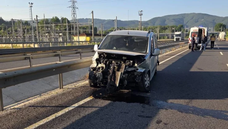 Bilecik Pazaryeri’ndeki Trafik Kazasında 1 Kişi Yaralandı