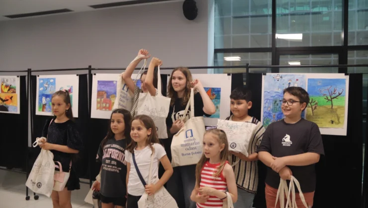 Bursa’da Minik Ellerden Çevre Mesajı