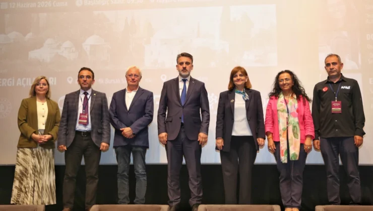 Bursa'Dan 'Afetlere Yüzyıllardır Dayanım Gösteren Kent' Paneli