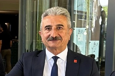 Chp'De Tedbirli Disiplin Sevk Edilen Bursa İl Başkanı Nihat Yeşiltaş'In Yerine Turgut Özkan Atandı