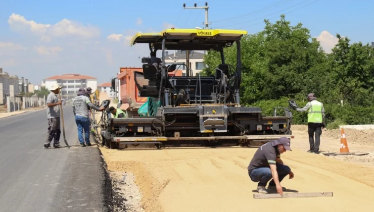 Eskişehir’de 8070 Bulvarı’nda Asfalt Çalışması Sürüyor