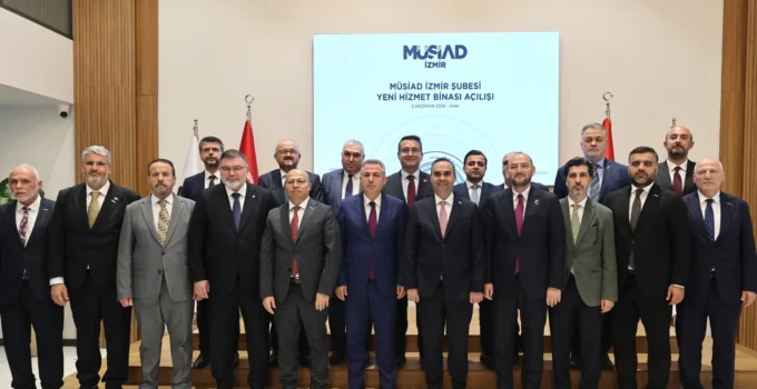 İzmir’de Iş Dünyası Buluşması Gerçekleştirildi