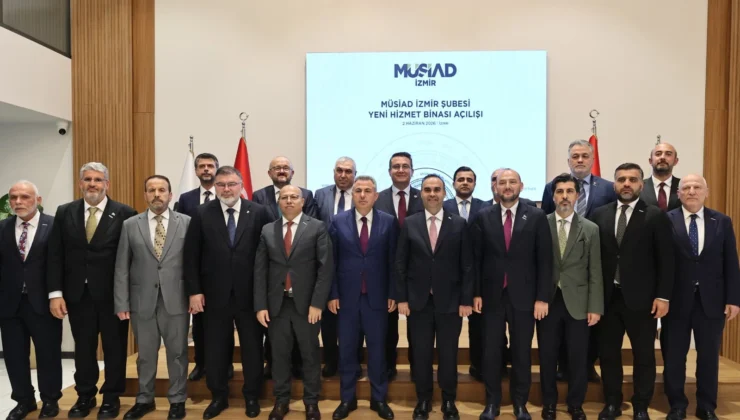 İzmir’de Iş Dünyası Buluşması Gerçekleştirildi