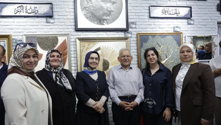 Kaymek'Ten Bin 200 Eserlik Yıl Sonu Sergisi