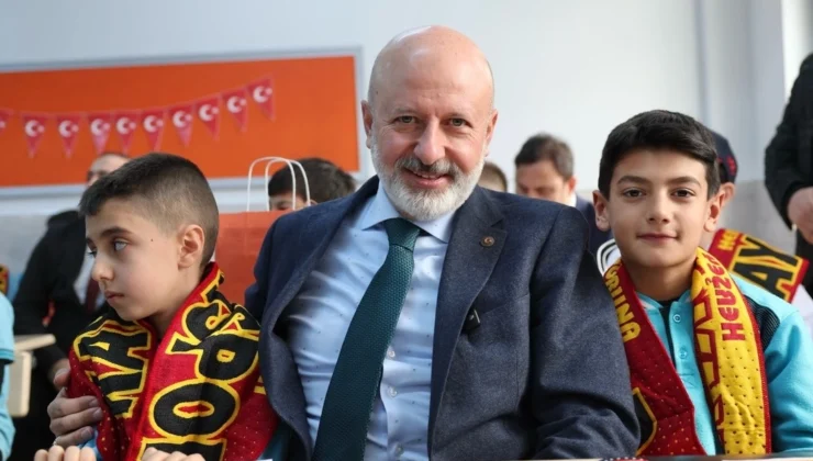 Kayseri Kocasinan'Dan Lgs Maratonunda Anlamlı Destek