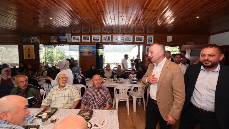 Kocaeli Yörüklerden Başkan Büyükakın’a Şiirli Karşılama