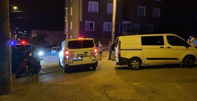 Kurşunların hedefi oldu, saldırıdan yara almadan kurtuldu