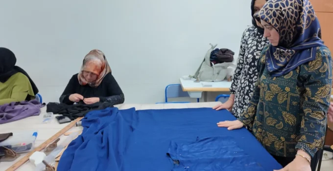 Malatya’da Hazır Giyim Kursu Kadınlara Meslek Kapısı Açıyor