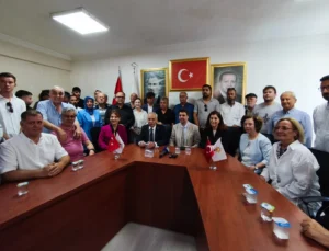 Ak Parti'Ye Katılan Başkan Özcan: Geçişimizin Bedeli Keşan'A Hizmet Olsun