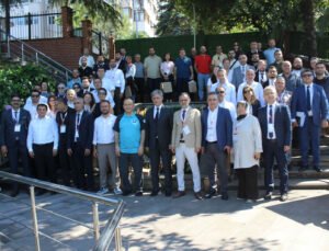 Zonguldak’ta 5 ilin sağlık müdürü acil hasta sevkleri için bir araya geldi