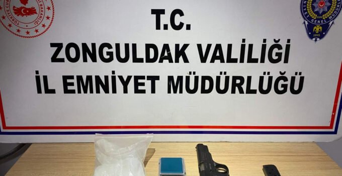 Zonguldak’ta iki operasyonda 462 gram kokain ele geçirildi, 2 şüpheli tutuklandı