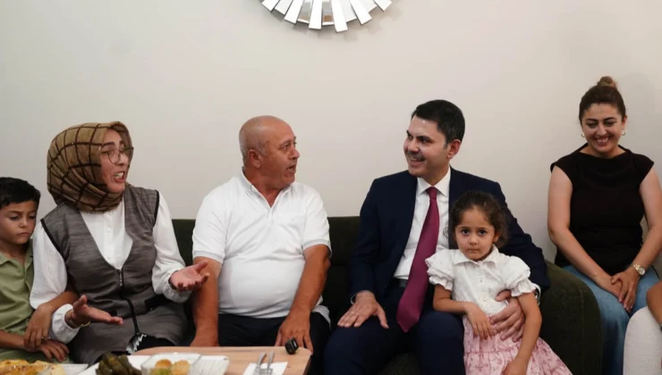 Bakan Kurum: &Quot;Biz O Zor Günleri Birlikte Atlattık&Quot;