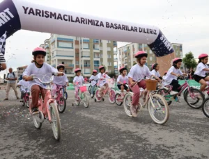 Bisiklet Yarışı Nefes Kesti