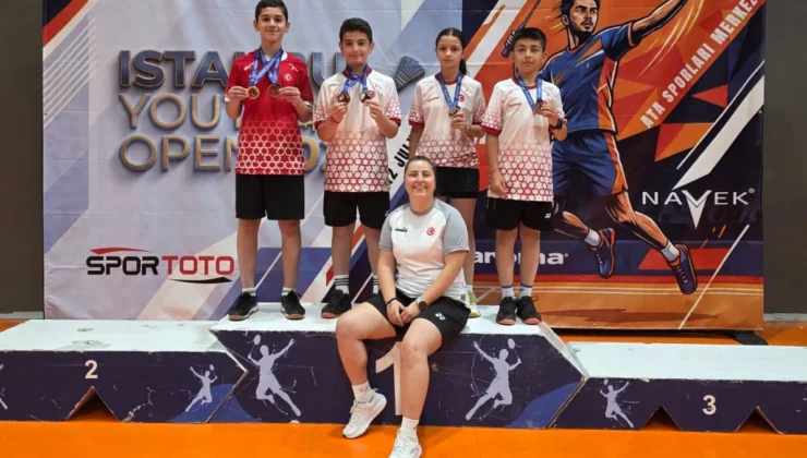 Bursa Büyükşehirli Badmintonculardan 6 Madalya