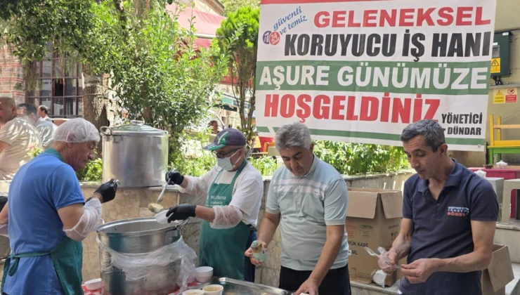 Bursa'Da Tarihi Koruyucu İşhanı'Nda Dev Aşure Buluşması