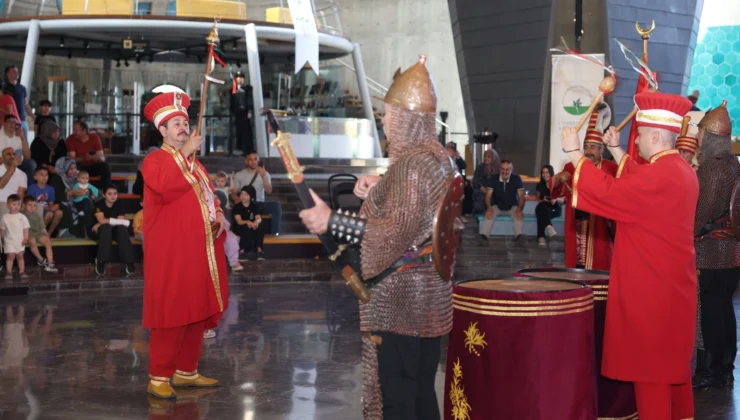 Bursa’da Tarihin Ihtişamı Panorama 1326 Yankılandı