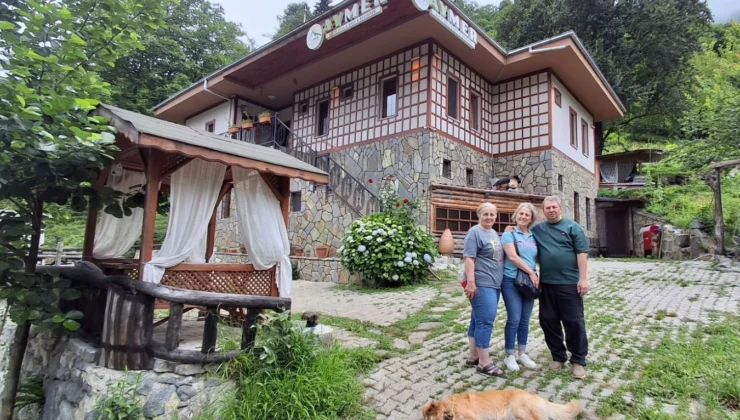 Bursa’dan Memleketine Döndü, Artvin’in Doğasını Dünyaya Tanıtıyor