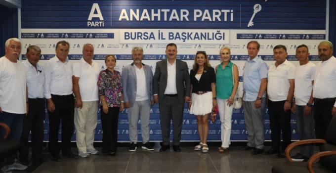 Bursa Muhtarlar Derneği'Nden Anahtar Parti Bursa'Ya Ziyaret