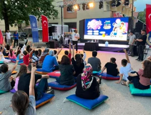 Bursa Orhaneli'De Mobilfest Ile Bilim Dolu Gece