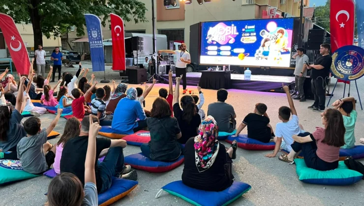 Bursa Orhaneli'De Mobilfest Ile Bilim Dolu Gece