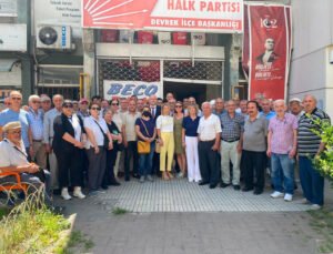CHP’de toplu istifa: Devrek İlçe Yönetimi Yeni Parti’ye geçiyor
