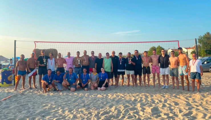 Enez'De Plaj Voleybolu Şenliği Coşkusu