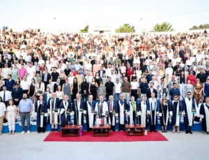 Genç Hukukçular Deü’de Yemin Etti