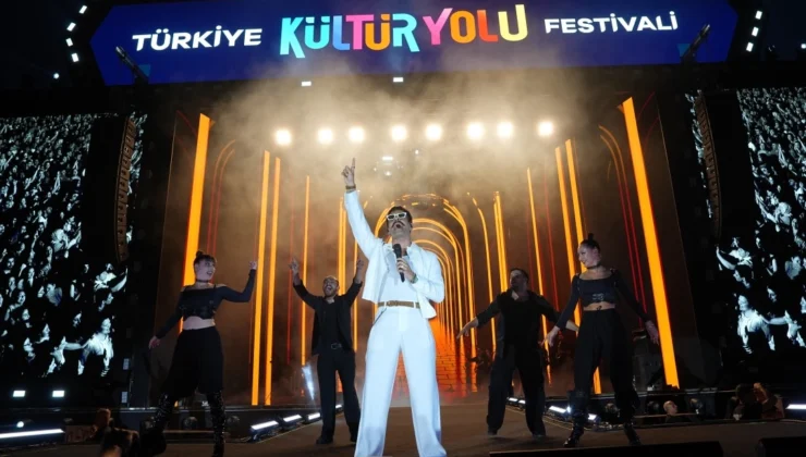 Gökhan Türkmen Bursa’yı Salladı