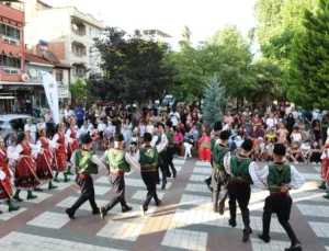 İnegöl Kültürlerle Renklendi