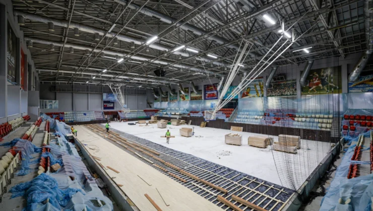 İzmir'De Celal Atik Spor Salonu Fiba Standartlarına Kavuşuyor