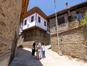 İzmir’in Tarihi Mirasına Koruma Kalkanı