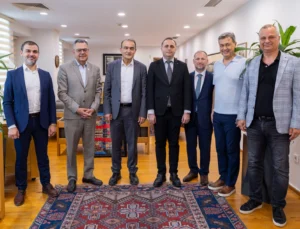 İzmir'In Ulaşım Modeli Uluslararası Takdir Topladı
