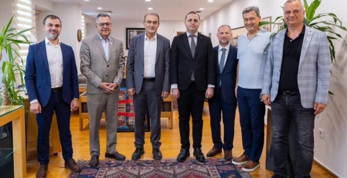 İzmir'In Ulaşım Modeli Uluslararası Takdir Topladı
