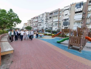 İzmir Karşıyaka’ya Kesintisiz Bisiklet Yolu Geliyor