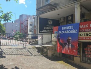 Karadeniz Ereğli’de CHP binası bitişiğinde korkutan toprak kayması