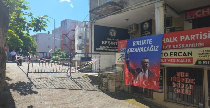 Karadeniz Ereğli’de CHP binası bitişiğinde korkutan toprak kayması