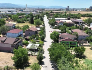 Kartepe Uzunbey’de Reform Caddesi Yenileniyor